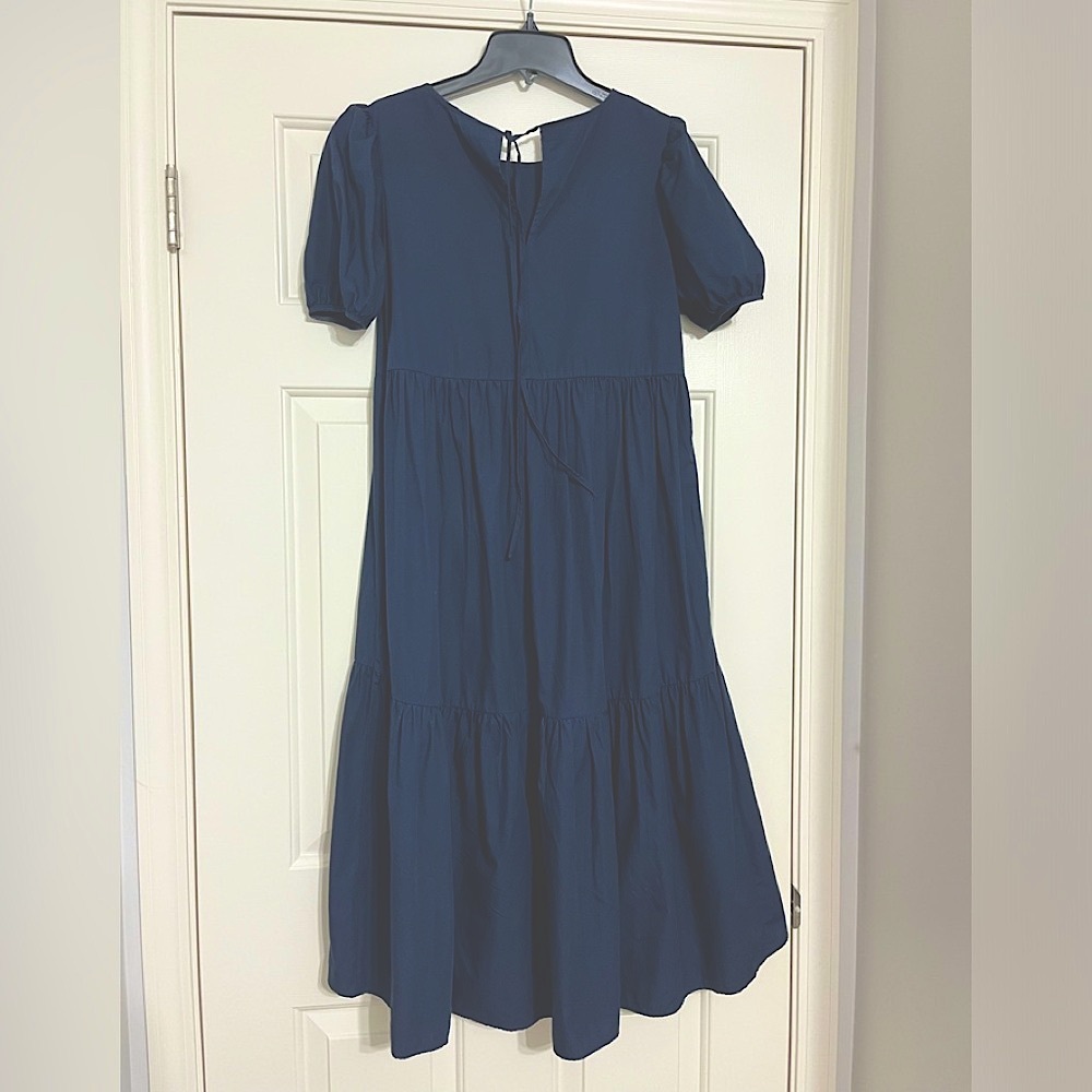 High low tiered poplin dress in navy blue